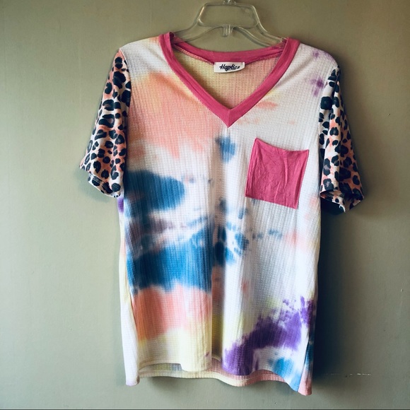 Haptics by Holly Harper Boutique V-Neck - Picture 4 of 8